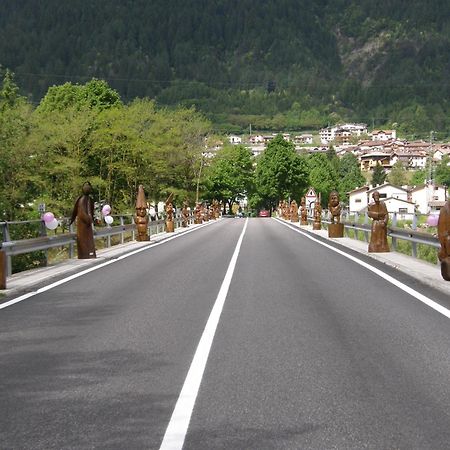 Zoncolan Apartments Sùtrio Zewnętrze zdjęcie